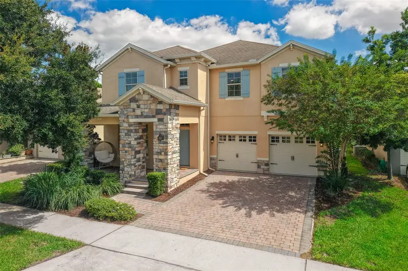 8807 Eden Cove Dr, FL