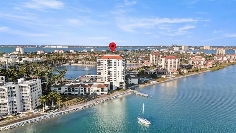 6287 Bahia Del Mar Cir #407, FL