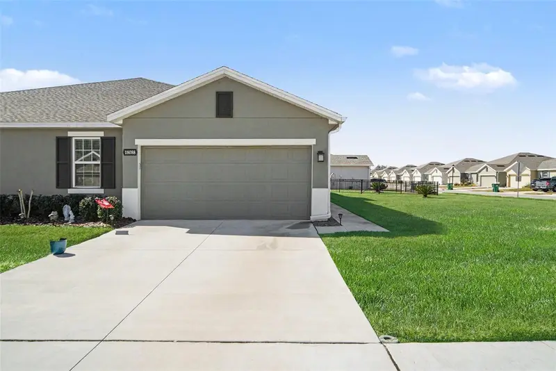 18088 Turning Leaf Cir, FL