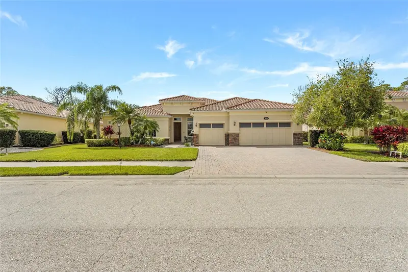 5750 Rock Dove Dr, FL
