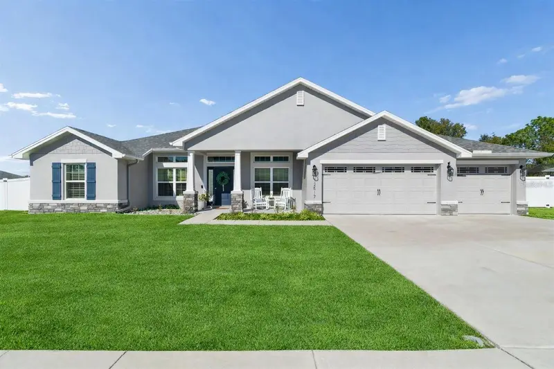 12517 Sunset Woods Dr, FL
