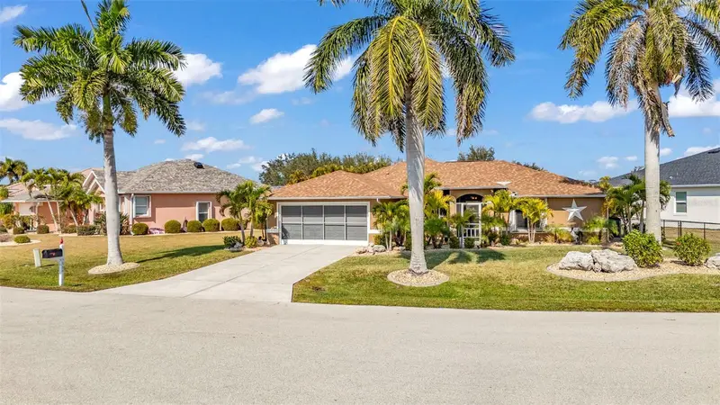 222 Soursop, FL
