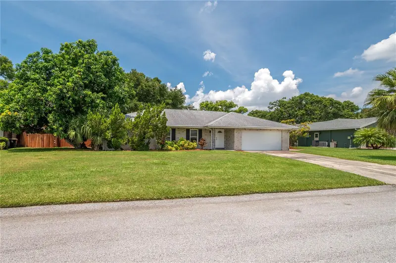 305 Hernando Rd, FL