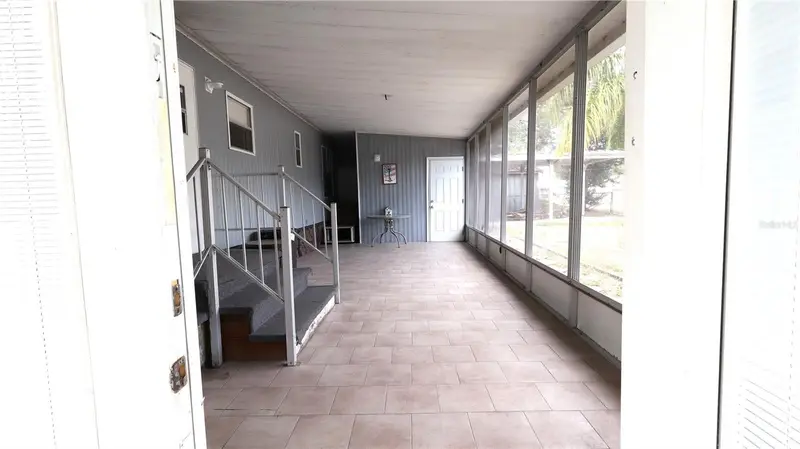 1158 Cr 439, FL