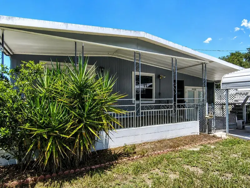 1158 Cr 439, FL