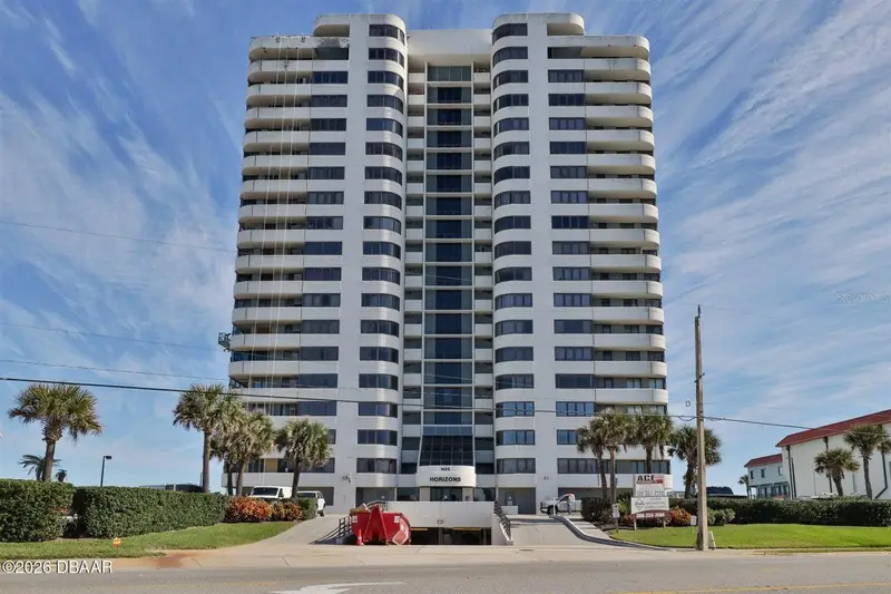 1420 N Atlantic Ave #1601, FL