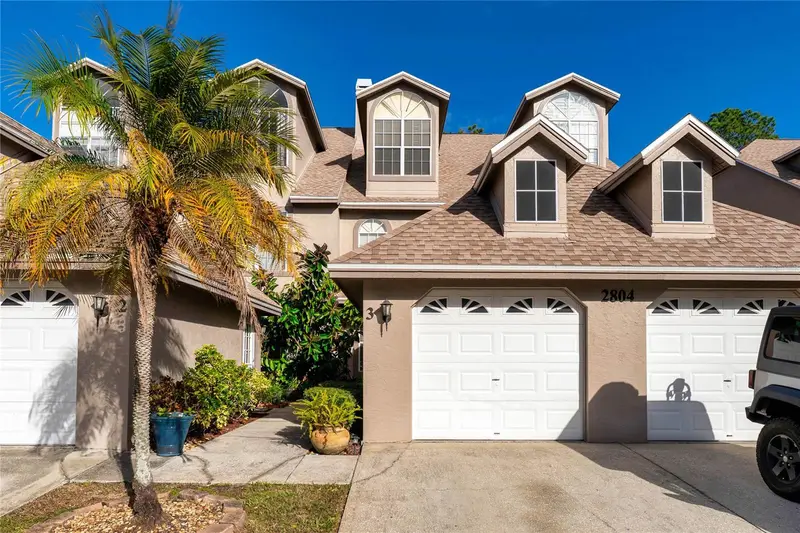 2804 Countryside Blvd #3, FL