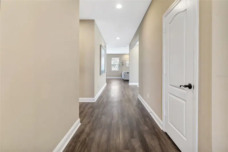 549 Champion Ridge Dr, FL