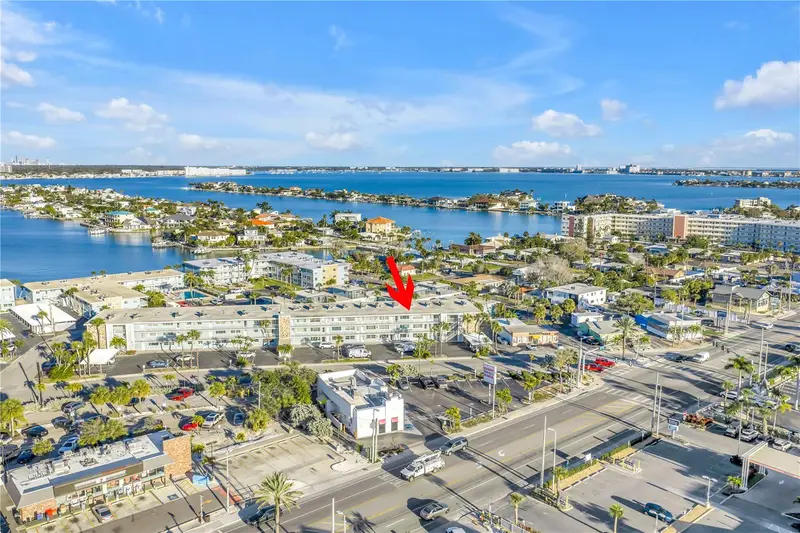 6161 Gulf Winds Dr #249, FL