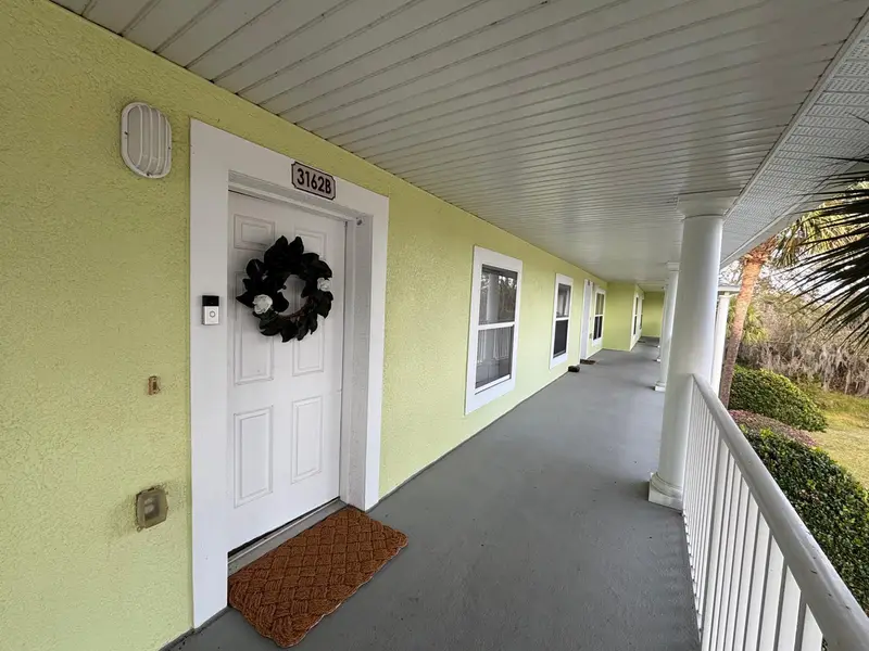 3162 Sun Lake Ct #B, FL