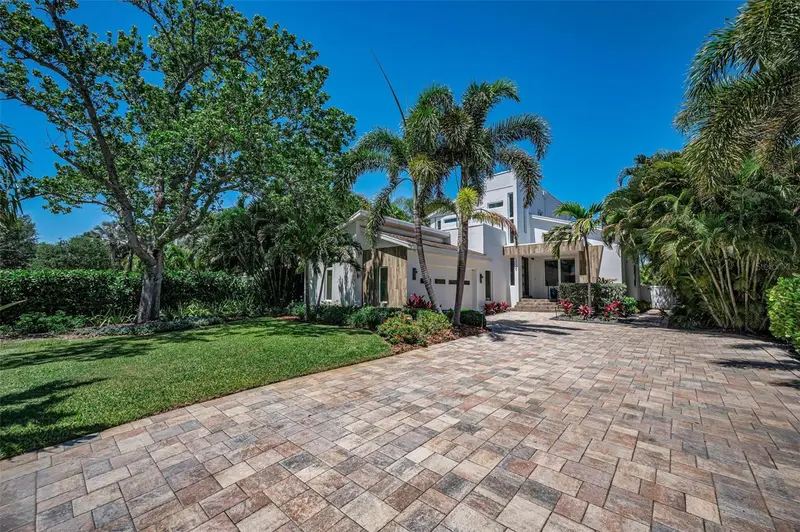1710 Brightwaters Blvd Ne, FL