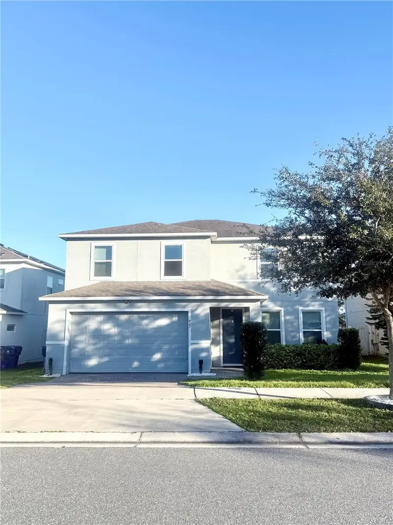 423 Kestrel Dr, FL