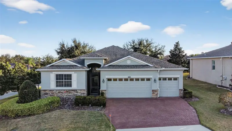 Heritage Hills listing