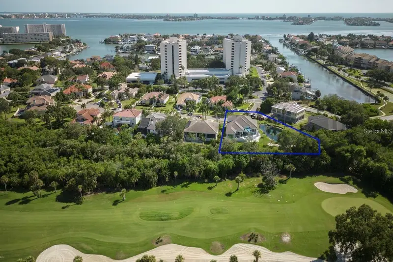 5951 Bay Dr, FL