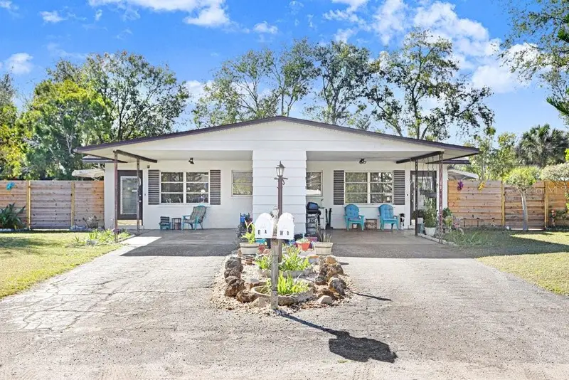 4434 19th Street Cir W #A&B, FL