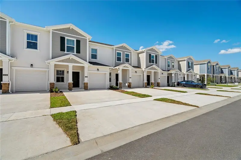 3262 Laurent Loop, FL