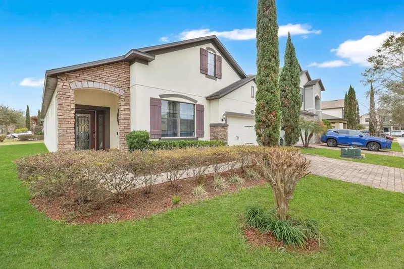 5106 Appenine Loop W, FL