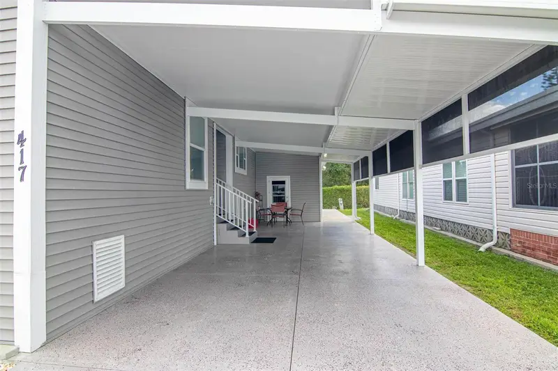 417 Snead Dr, FL