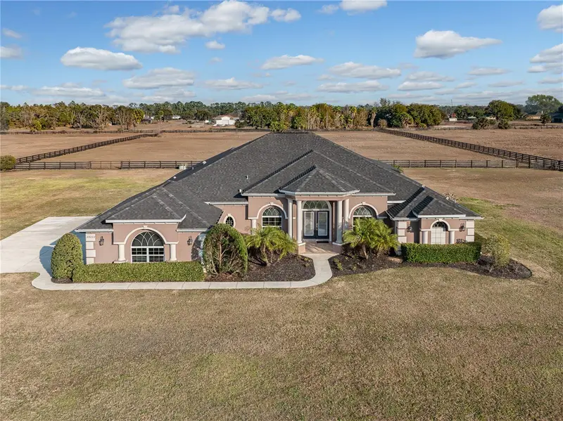 29222 Can Do Ln, FL