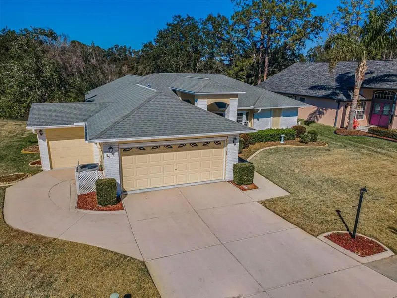 9625 Oakwood Hills Ct, FL