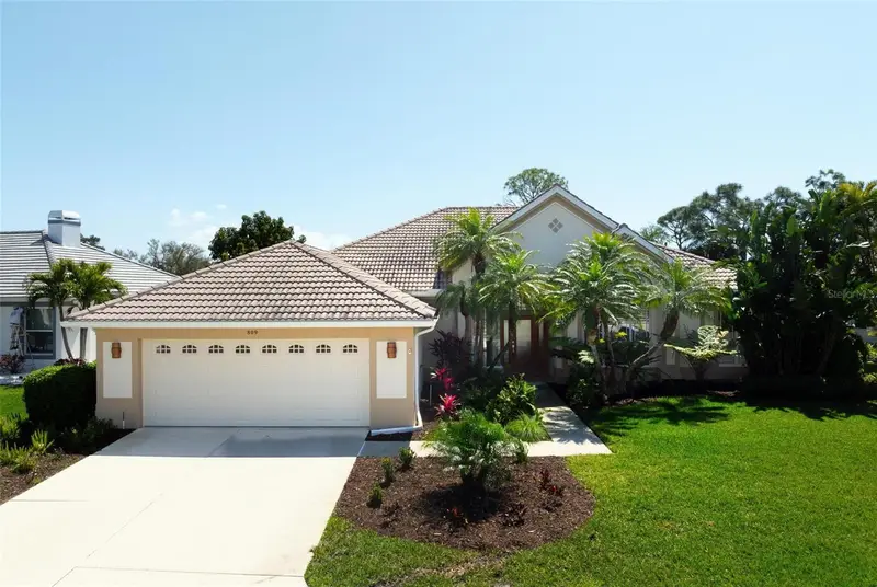 809 Blue Crane Dr, FL