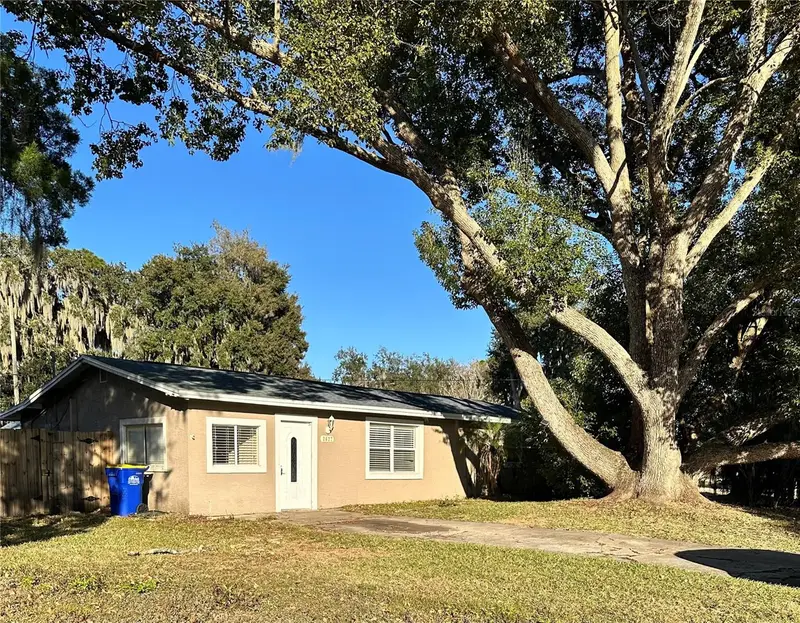 2627 Queen Palm Dr, FL