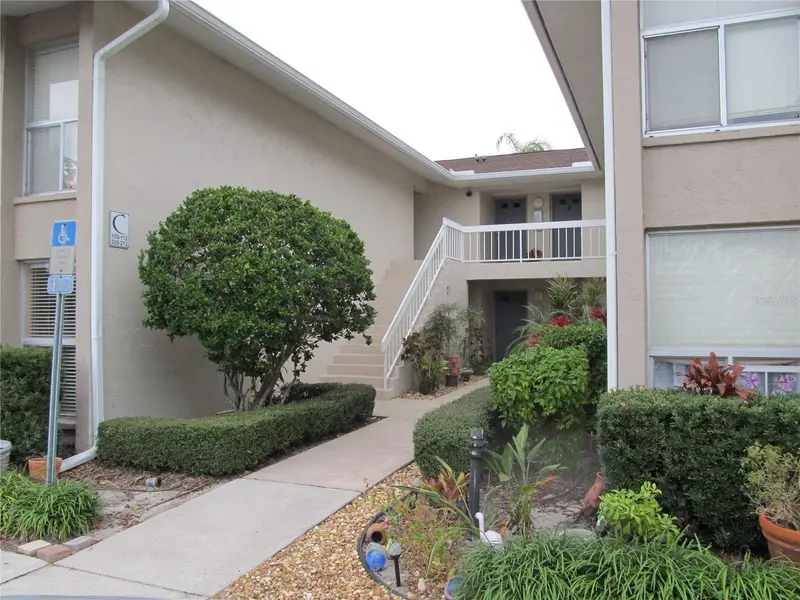 2121 Wood St #212, FL