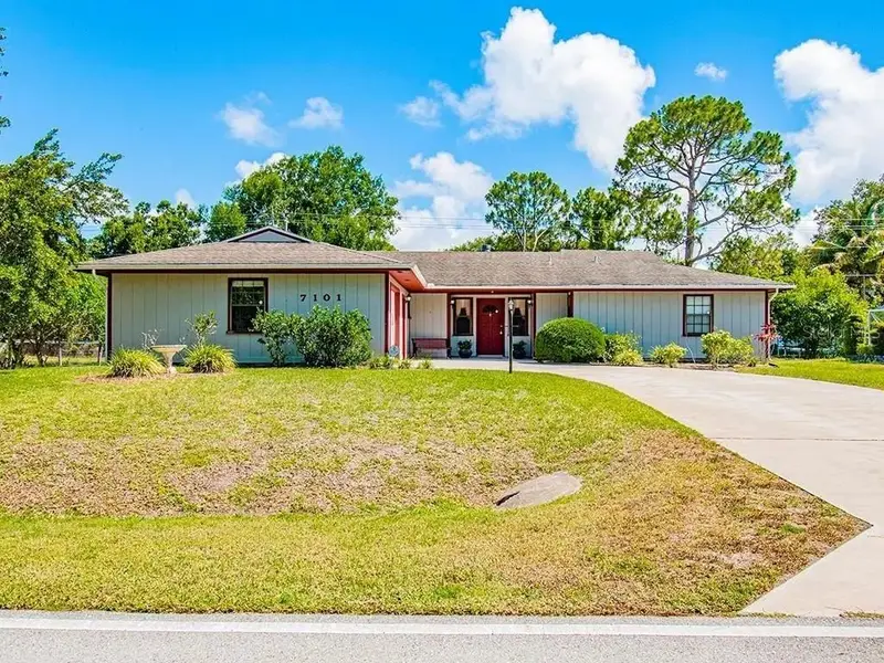 7101 North Boulevard, FL