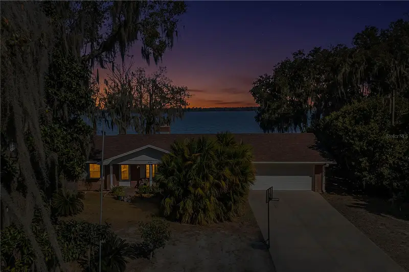 436 Jeffery Ln, FL