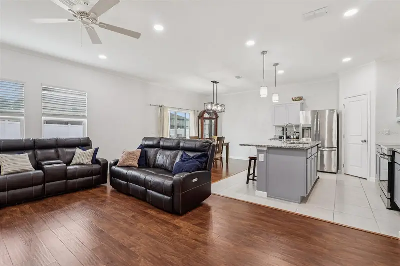 2270 Hemingway Cir, FL