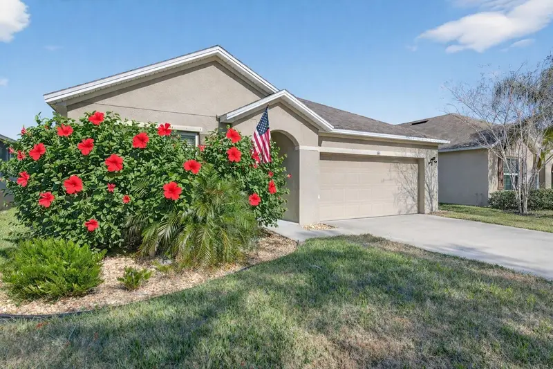 113 Fishermans Cove Dr, FL