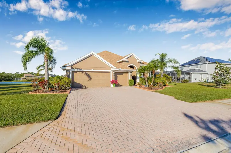 4315 70th Ave E, FL