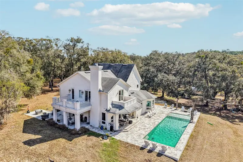 36530 Lazy B Ln, FL