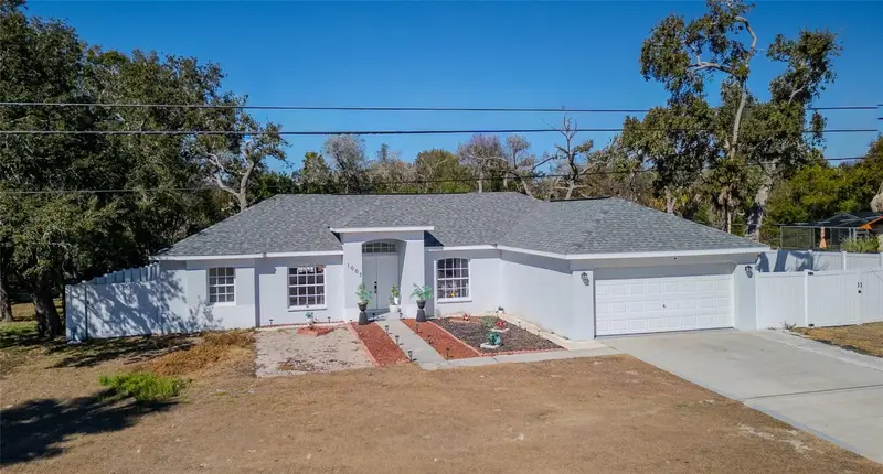 1007 Tryon Cir, FL