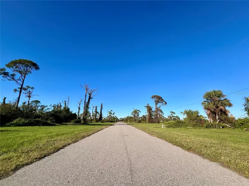 8 Pennant Pl, FL