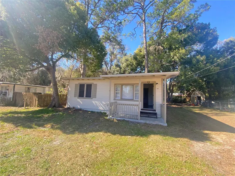 401 N Cherry St, FL