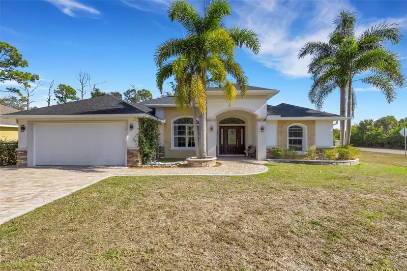 13471 Eisenhower Dr, FL