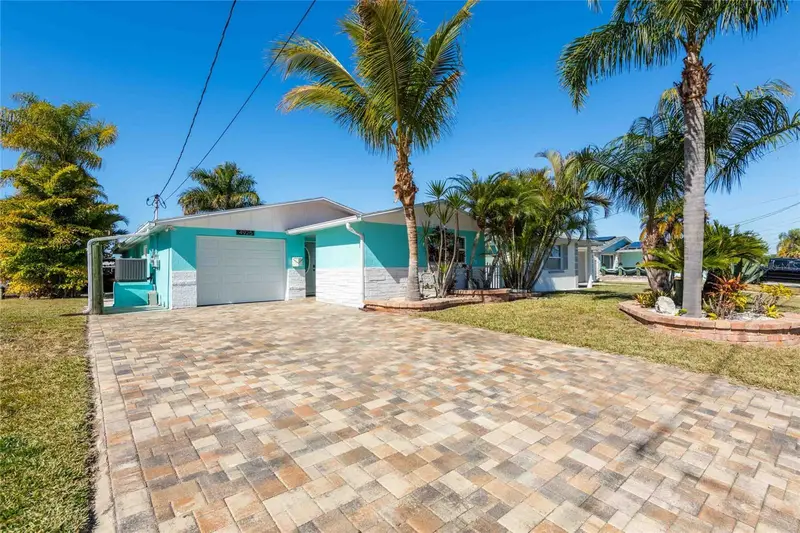 4925 Bonito Dr, FL