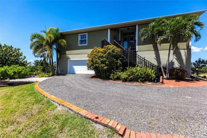 3712 Balboa Ct, FL