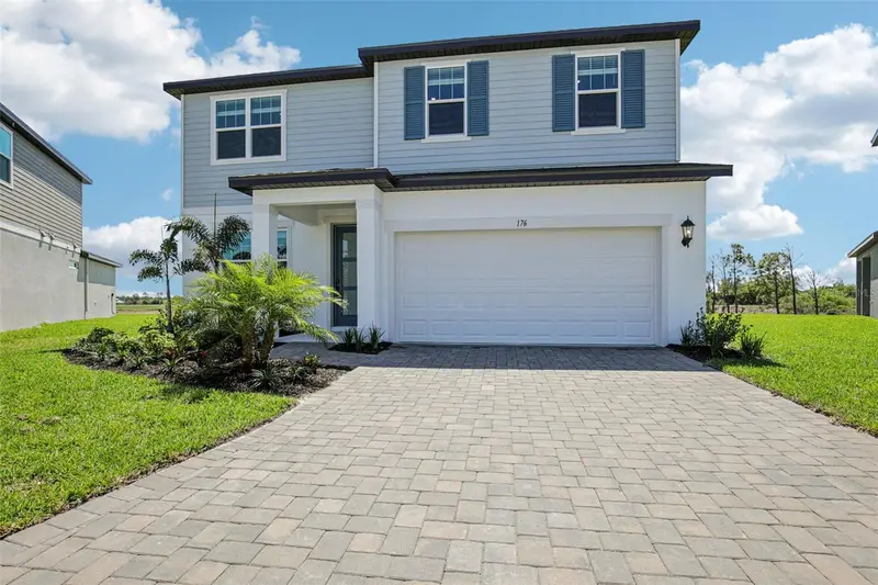 176 Shady Edge Loop, FL