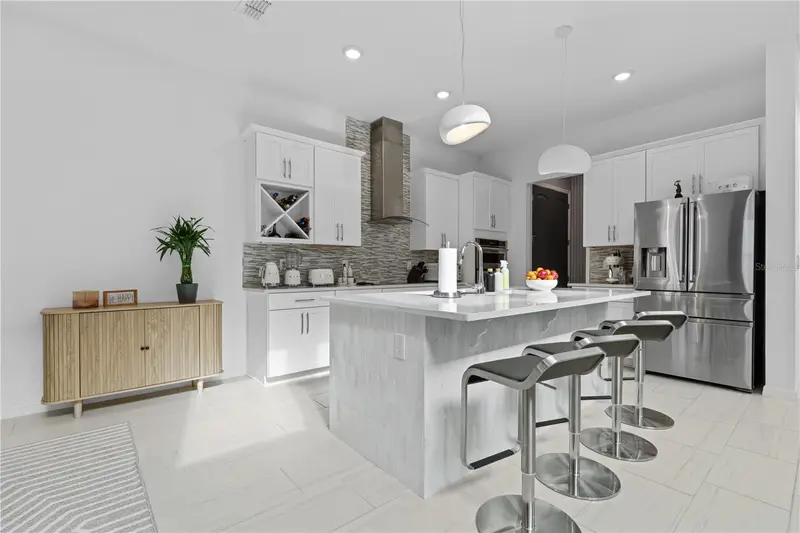 2065 White Feather Loop, FL