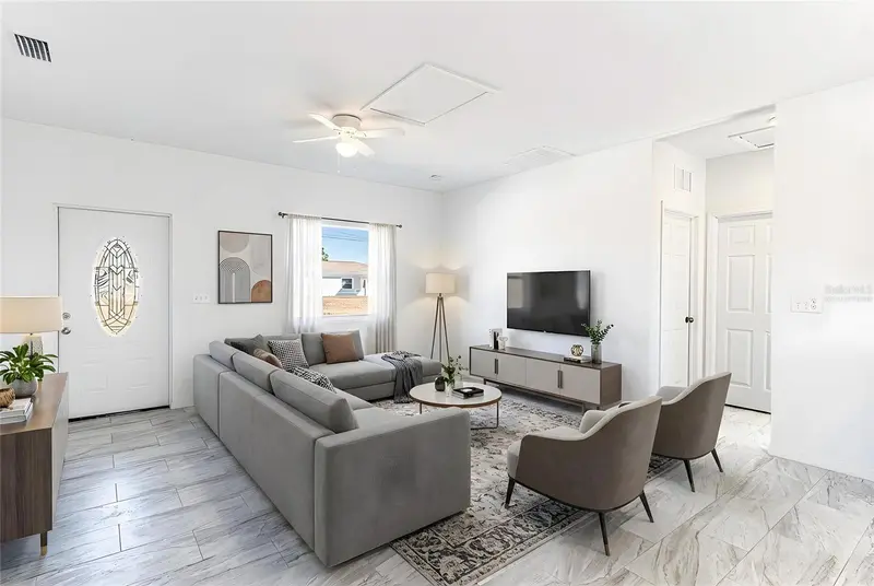 1407 Bittersweet St, FL