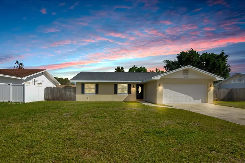 120 Sandburg Ln, FL