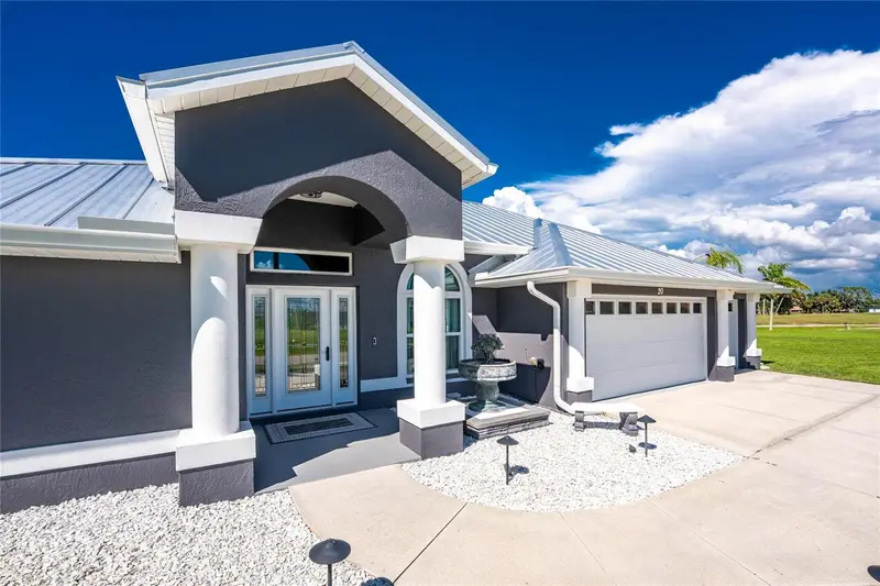 20 Bunker Ter, FL