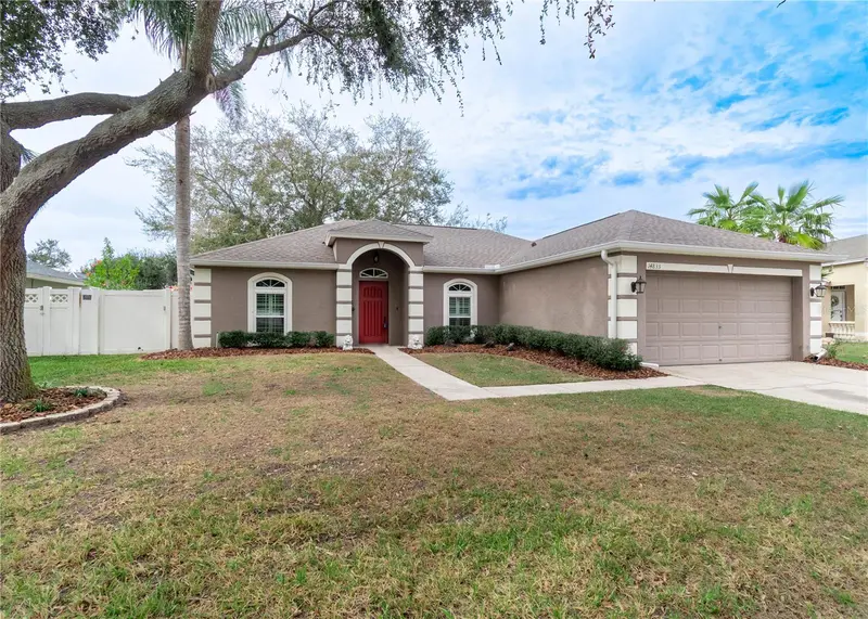 14833 Redcliff Dr, FL