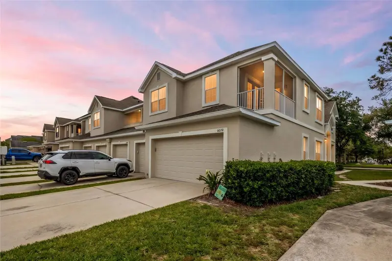 6020 Fishhawk Crossing Blvd #Na, FL