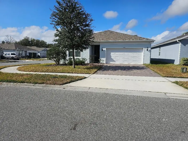 3545 Treetop St, FL