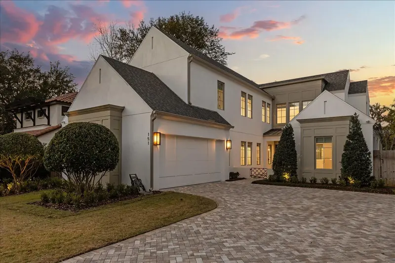 151 Oakwood Way, FL