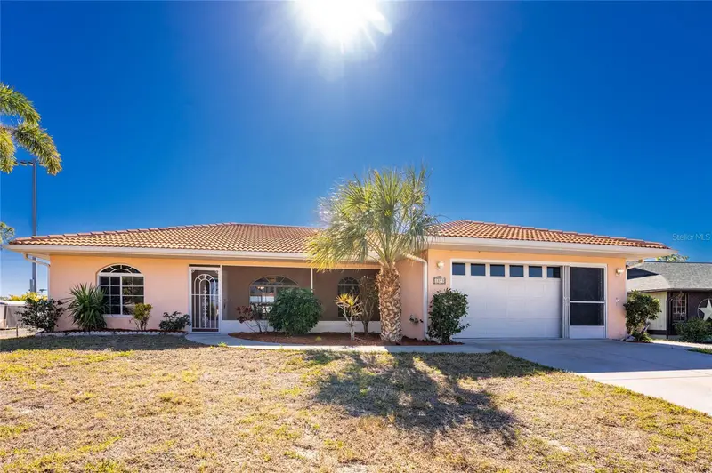 1053 Bay Harbor Dr, FL