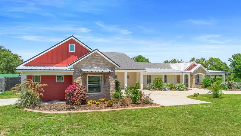 700 Old Geneva Rd, FL